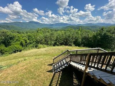 1015 Kizzy Patch Way