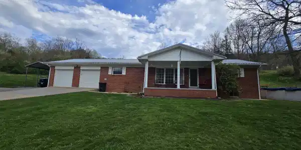 1765 Sugar Run Rd
