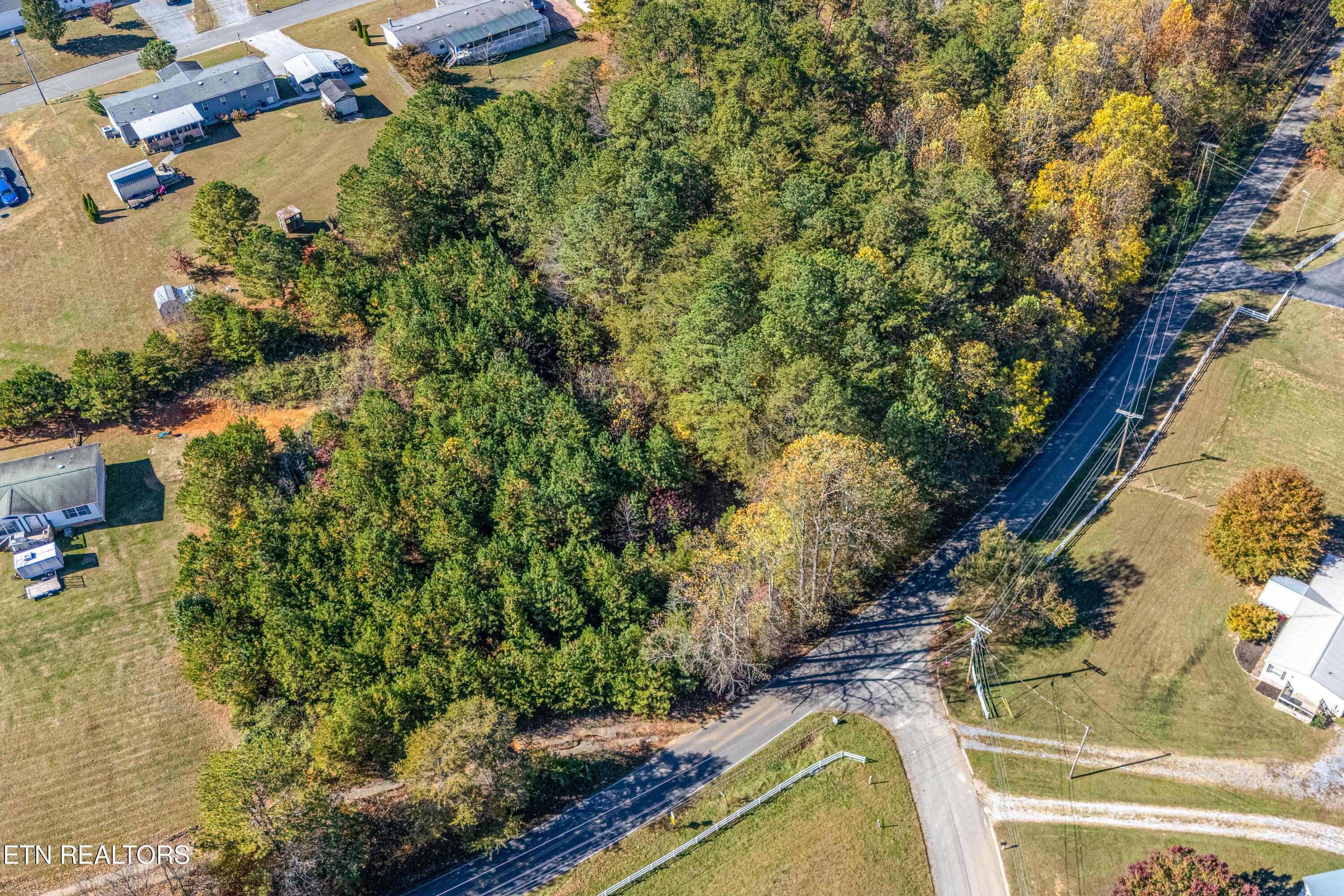 Image 4: 14-Lot View 21 A2