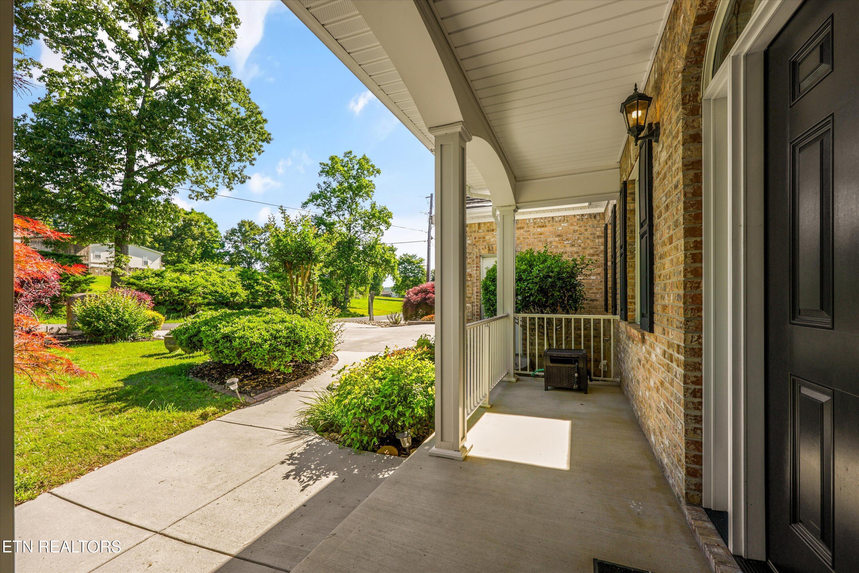 Image 3: 05-2177 Riverview Dr 57