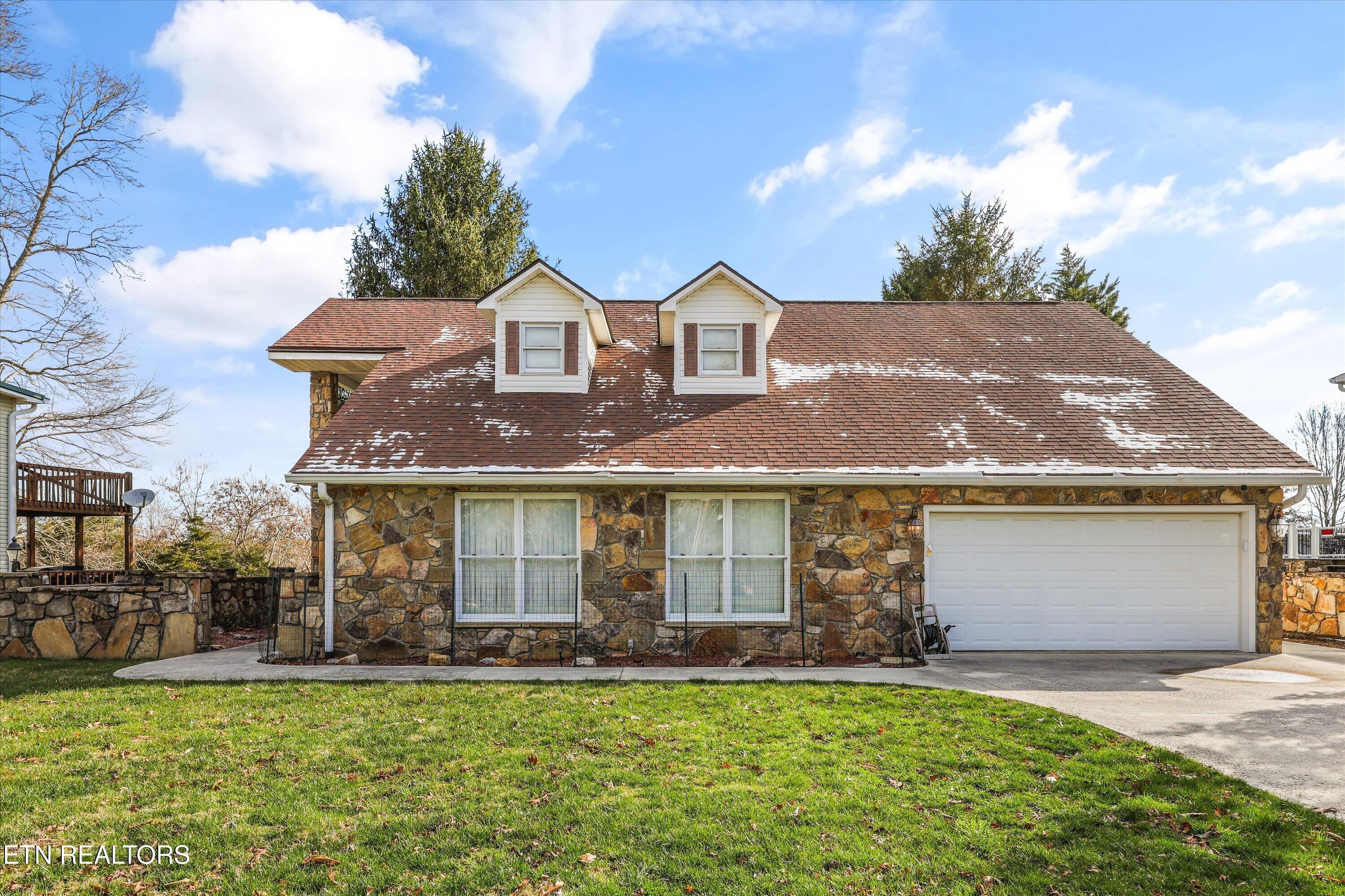 Image 2: 02-1189 Deerfield Way28