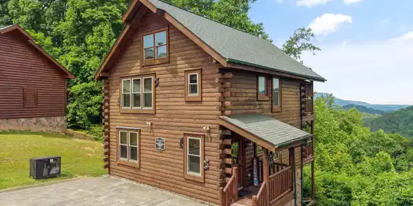 2803 White Oak Ridge Lane