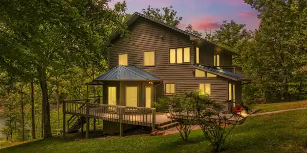 236 Norris Shores Ln.