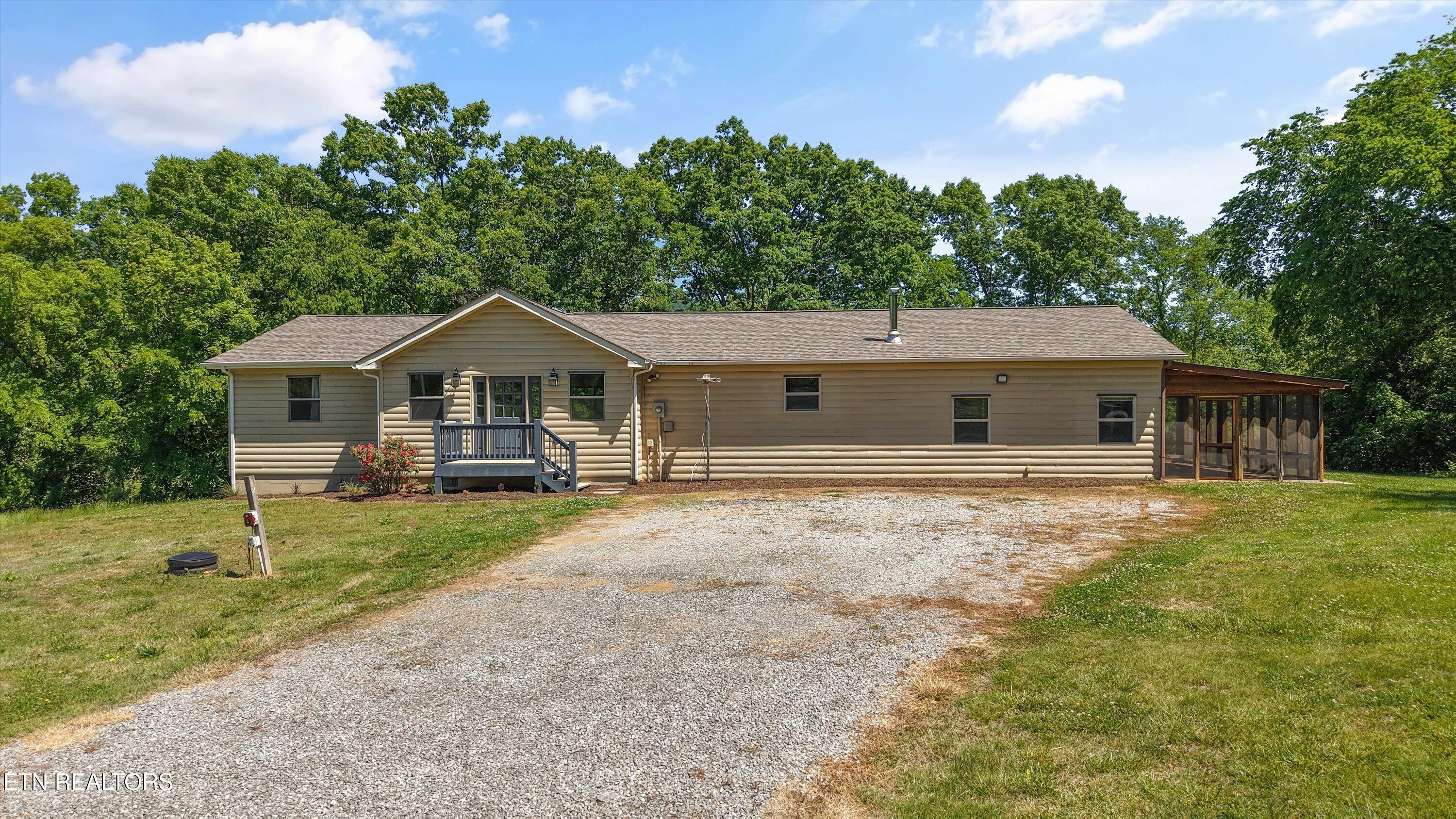 Image 3: 70-397 Lewis Ln 013