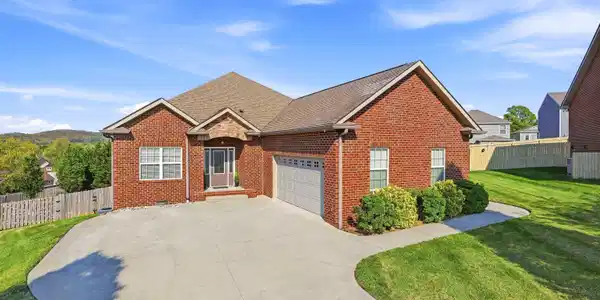 5577 Meadow Wells Drive