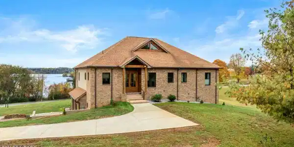 111 Harbor View Lane