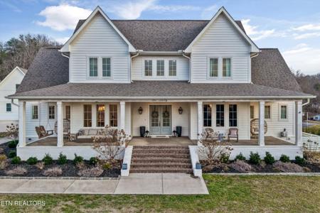 130 Hendren Lane