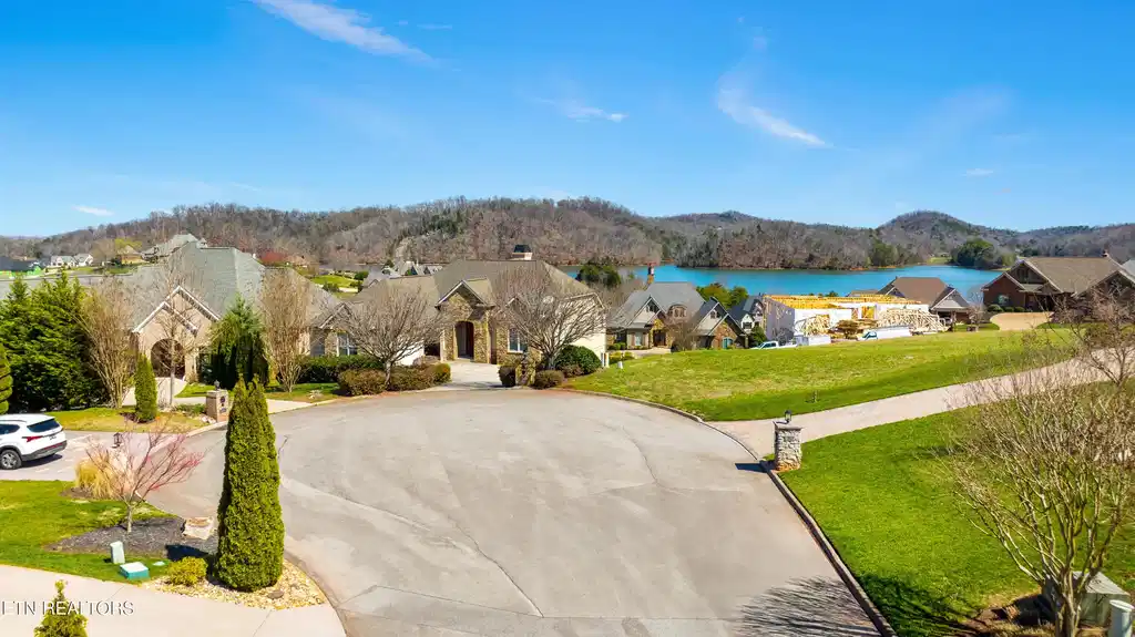 Image 1: DJI_0839-HDR