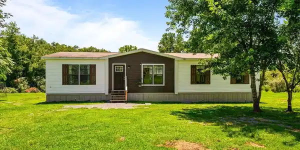 387 Price Drive