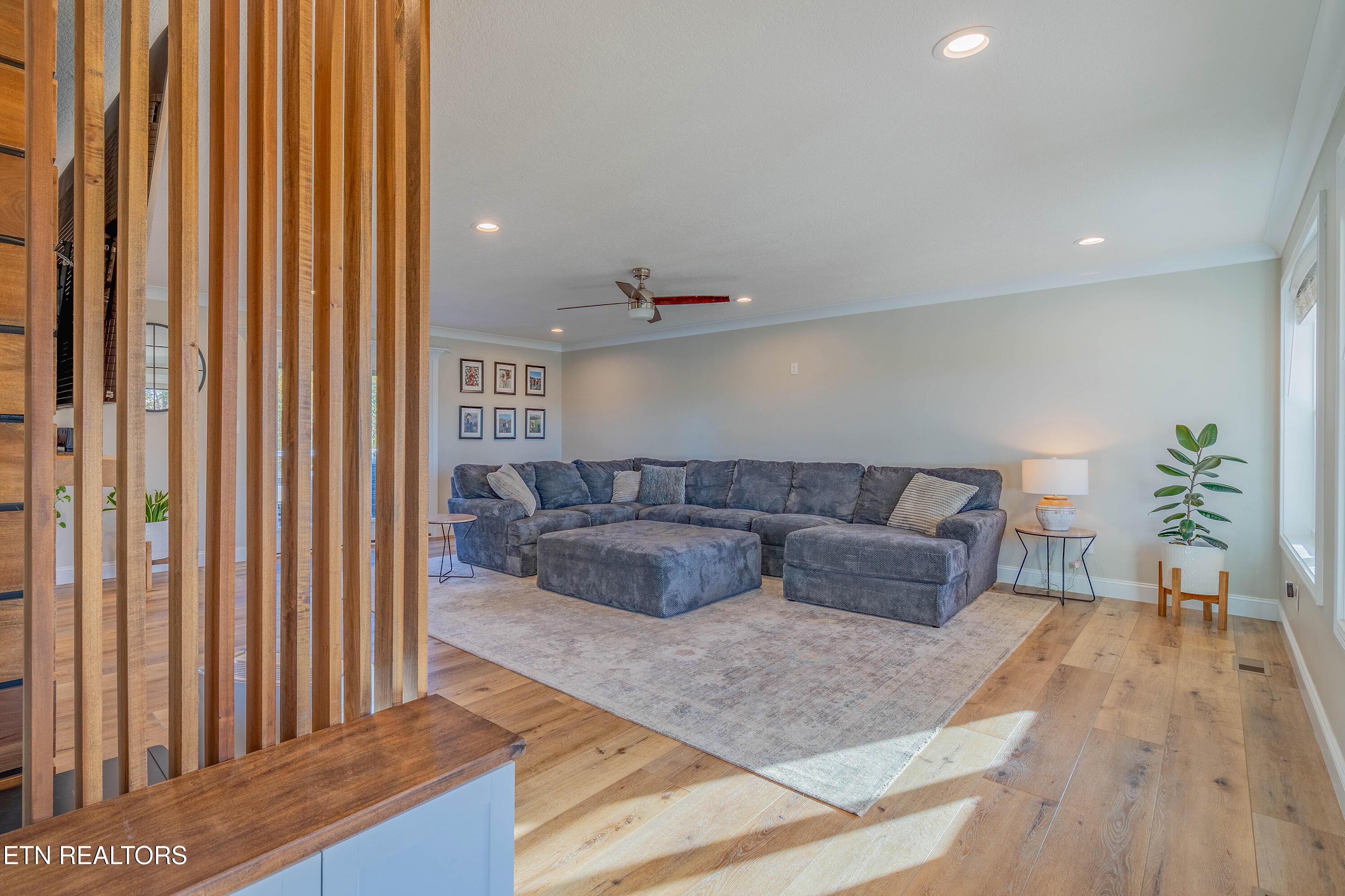 Image 3: A7307326-HDR