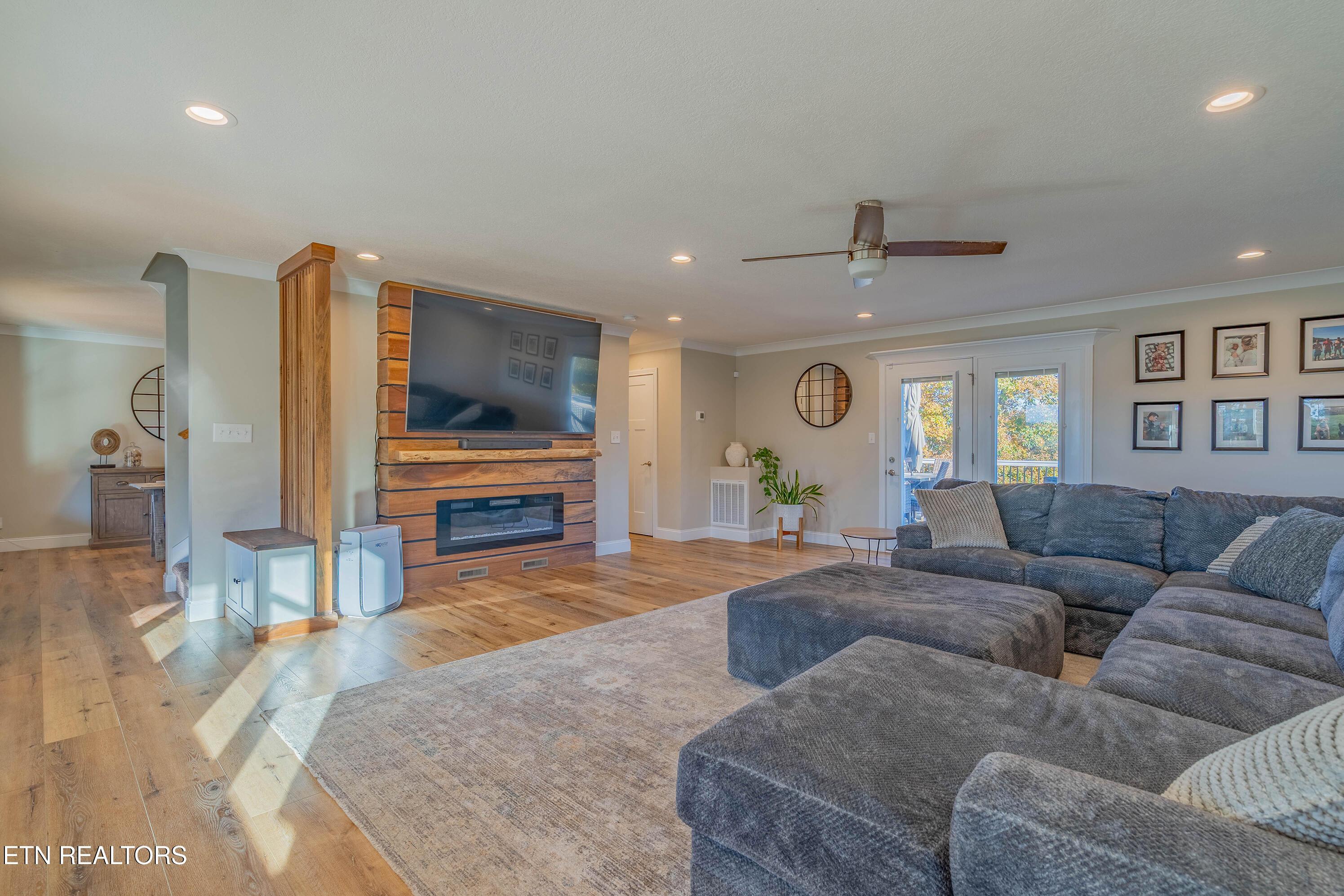 Image 4: A7307331-HDR