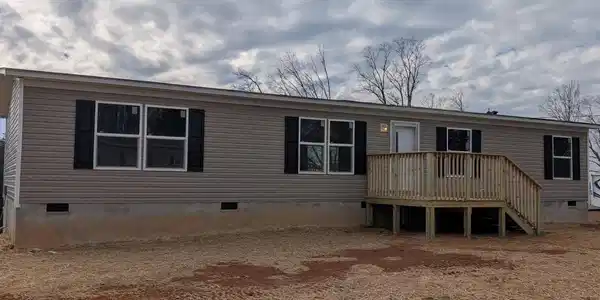 269 Laura Boling Loop Rd