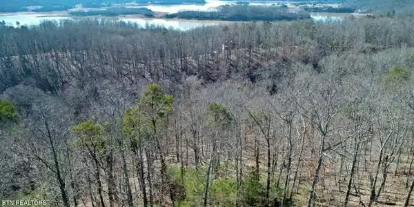 1410 Echota Lane