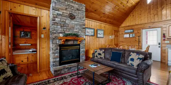 Image 3: New Direction Real estate -1629 Pinewood