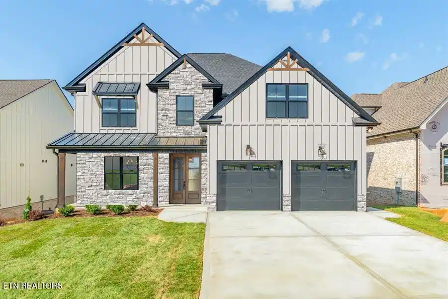 Image 1: Aspen Exterior Design