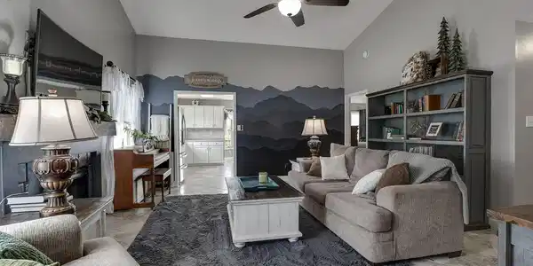 Image 3: 03_PoteauTrace_101_Living01