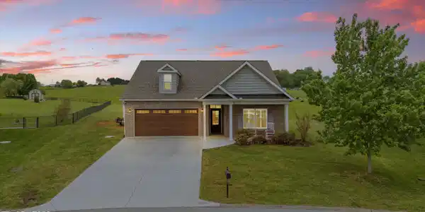 2183 Frewin Court