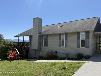 444 Connatser Lane