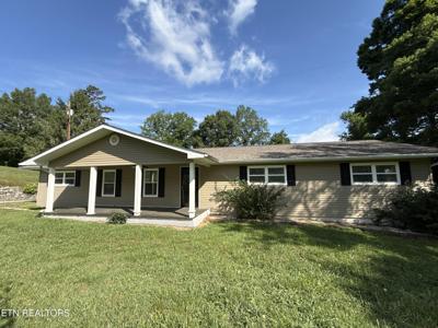 844 Mount Paran Rd
