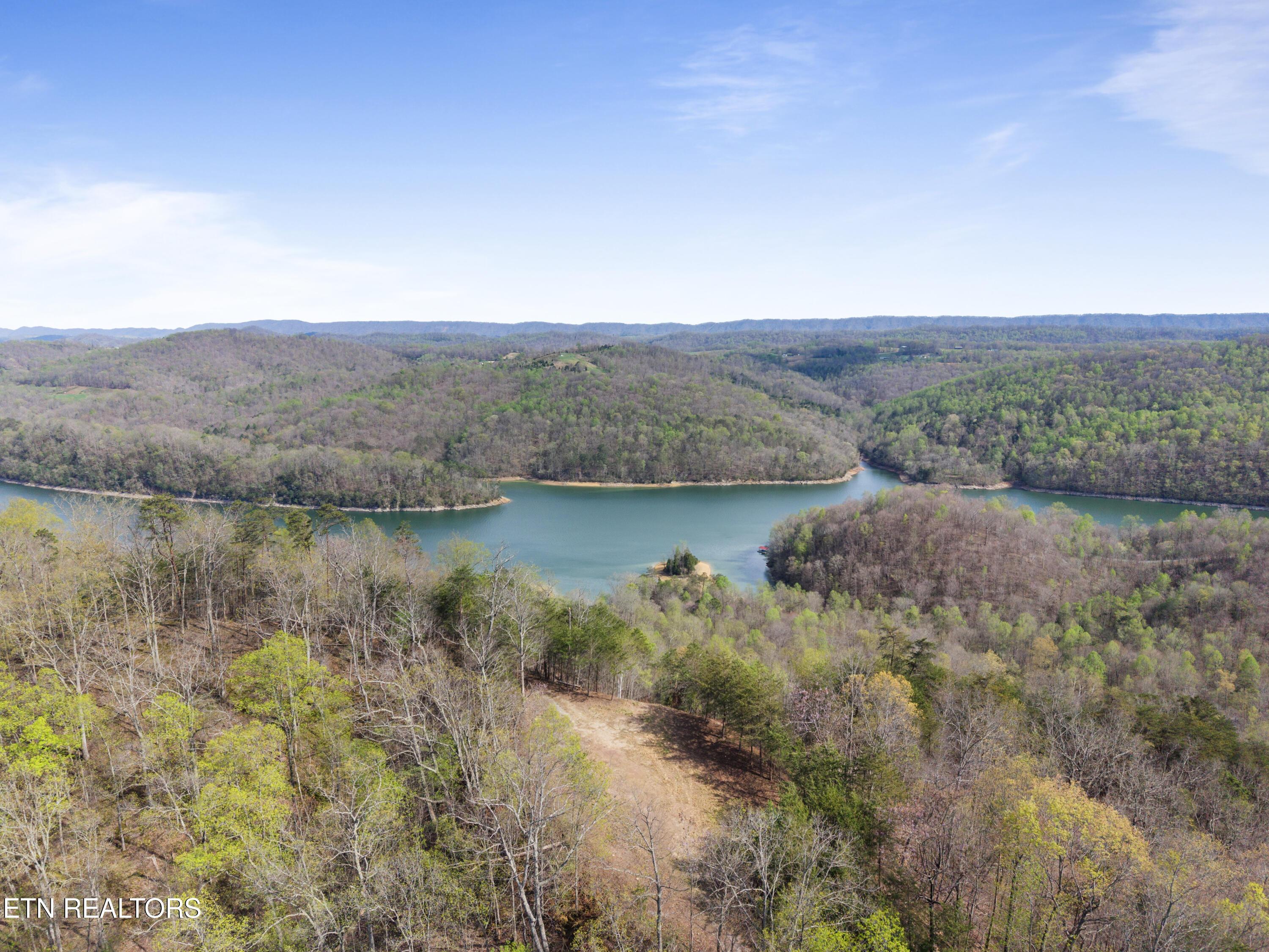 Image 2: Bluff_View_Rd 0010