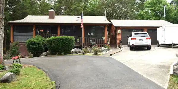 2470 E Walnut Grove Rd