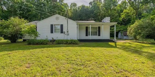 471 Mossy Grove Rd