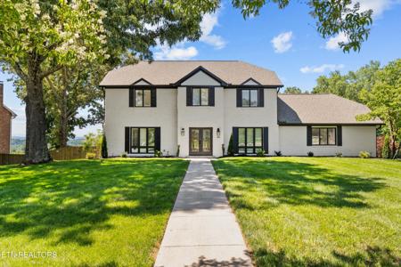10719 Farragut Hills Blvd