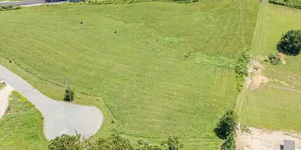 Image 2: 07-Lot 55 A1