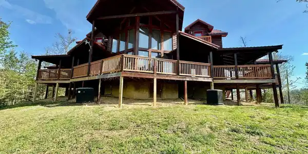 1324 Morning Dove Way