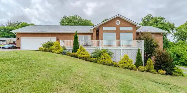 940 Hilltop Lane