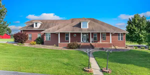670 Burchfield Rd
