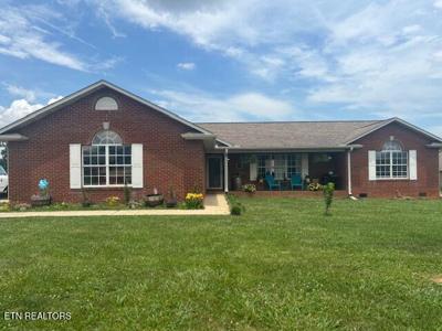 3909 Tuckaleechee Pike