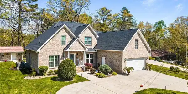 176 Mineral Springs Lane