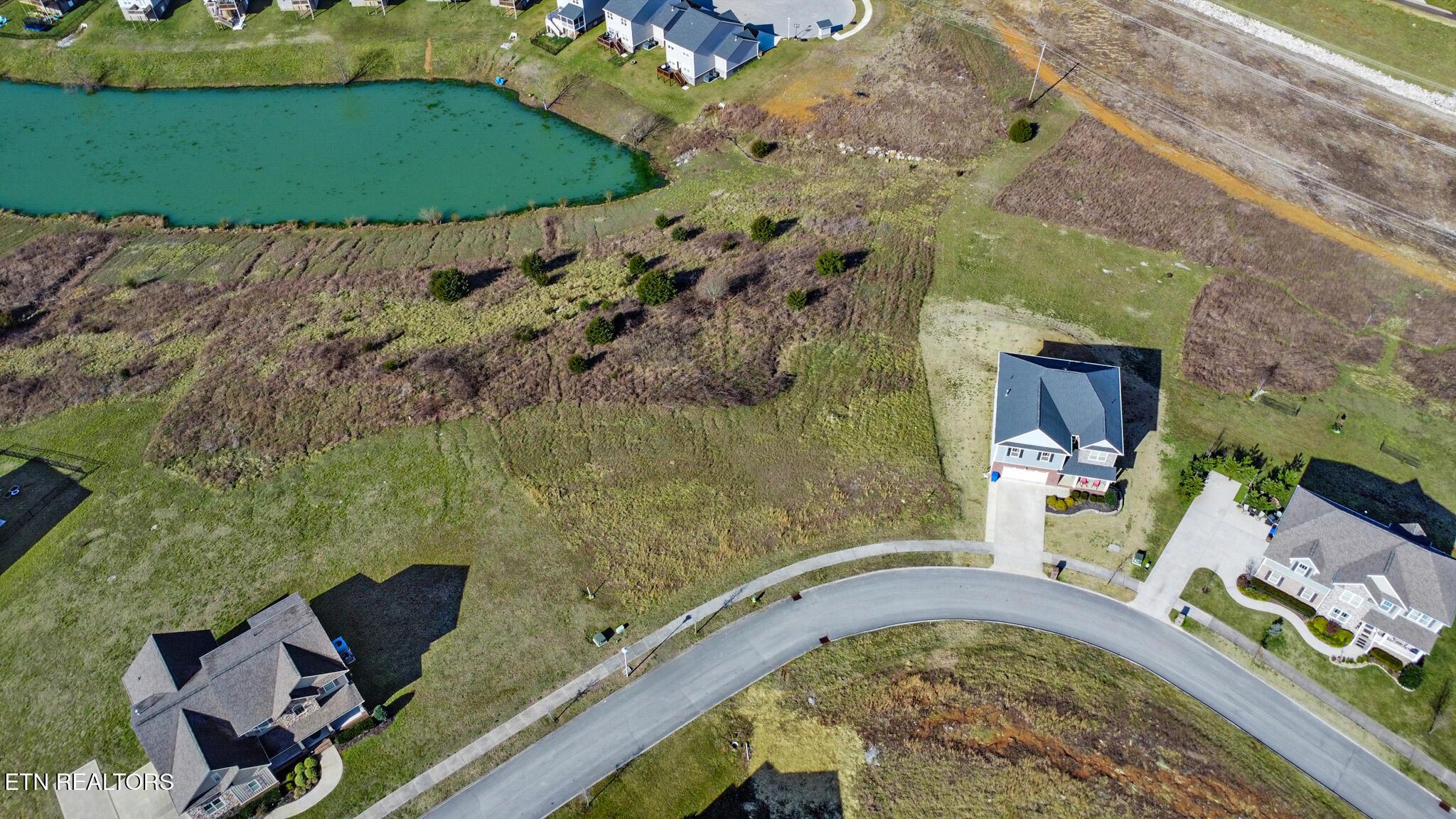 Image 3: dji_0225-dji_0227
