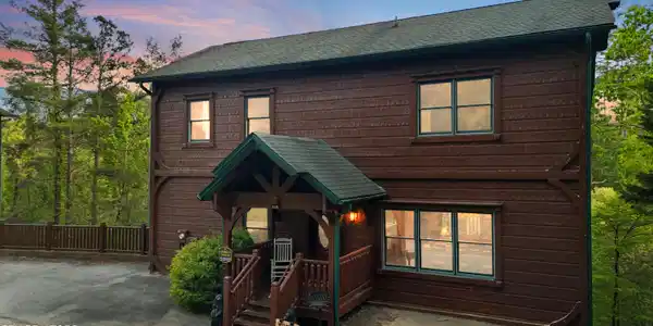 810 Great Smoky Way