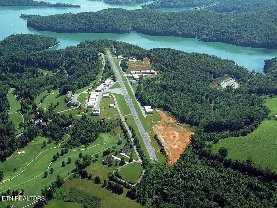 Image 4: Airstrip