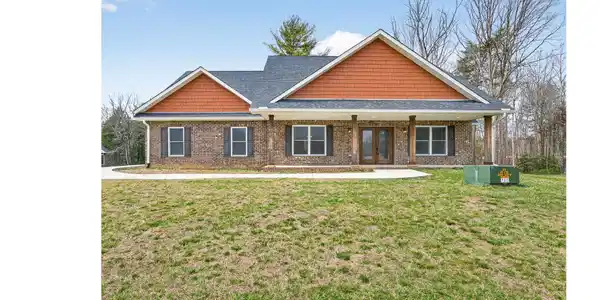 204 Suzie Court