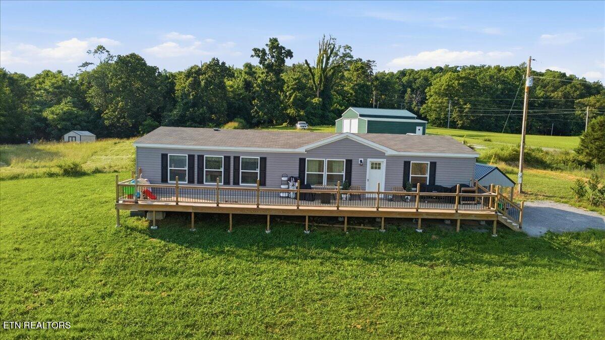 Image 3: 03-215 Cain Rd