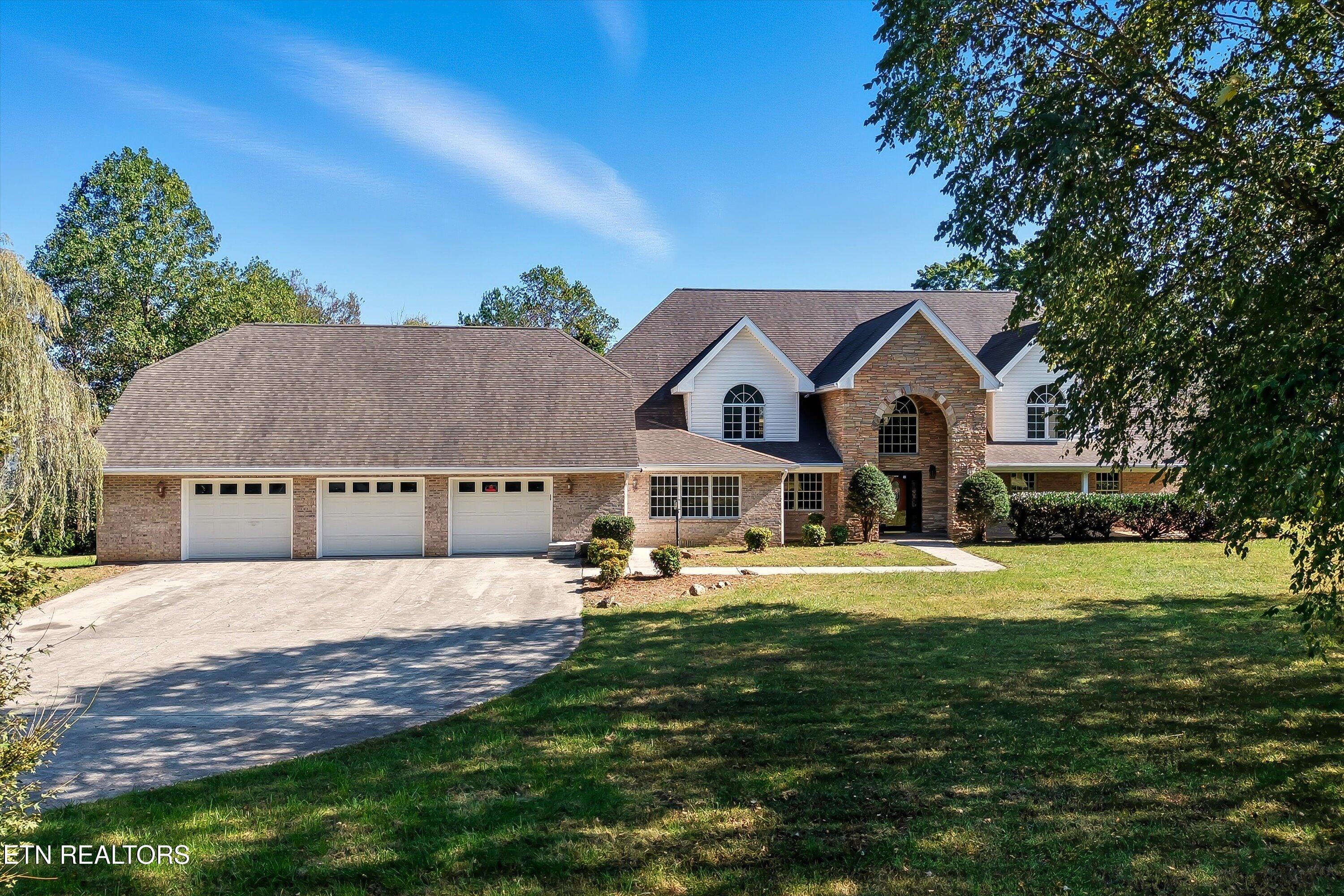 Image 1: 04-7112 Warren Ln-3