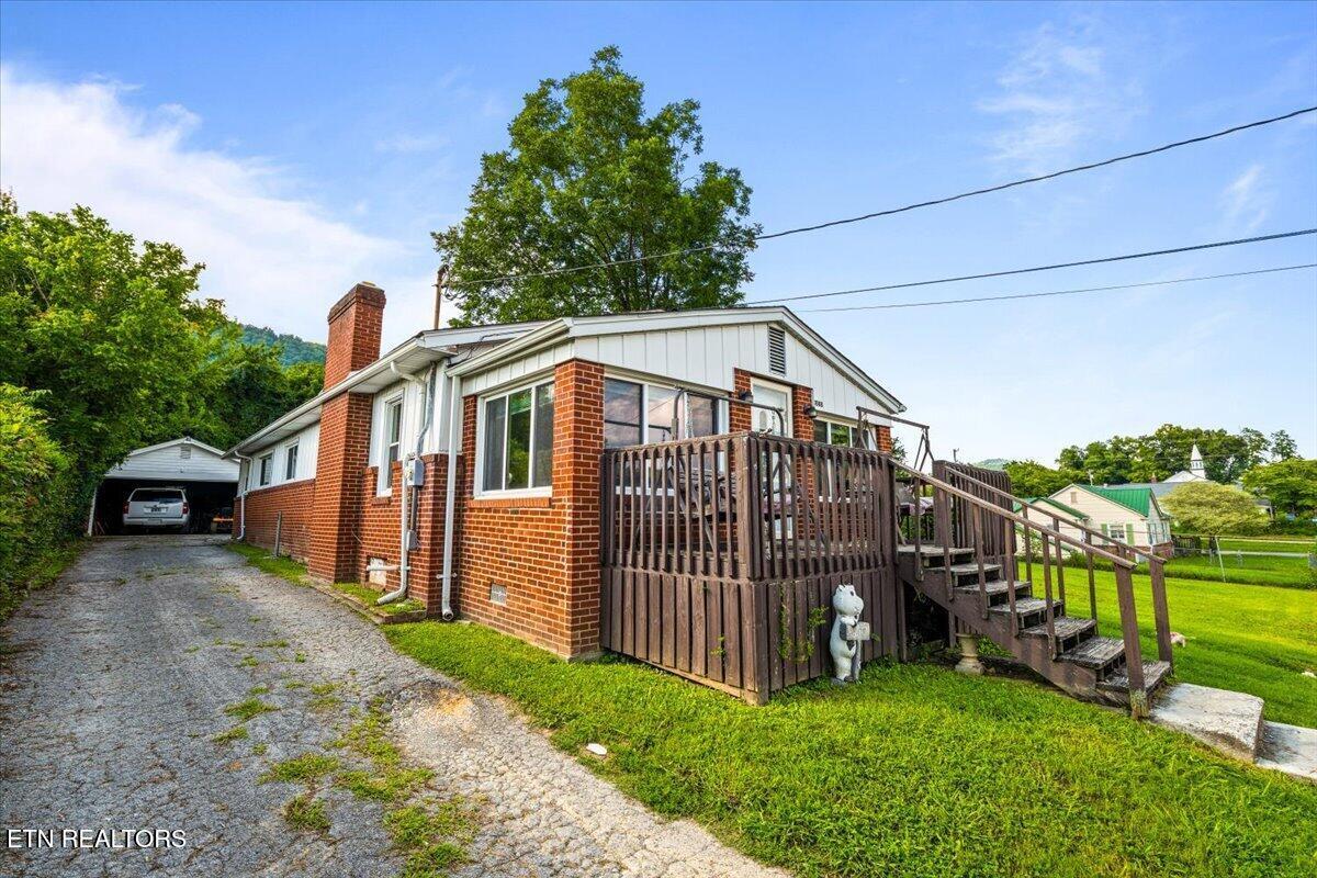 Image 4: 09-1008 W Walden St