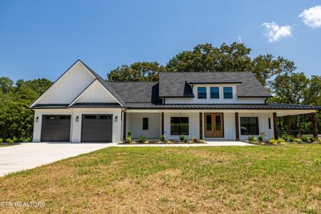 1106 Sophie Drive