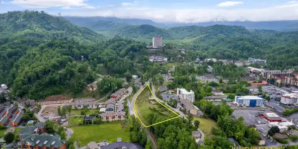 Cherokee Orchard Rd