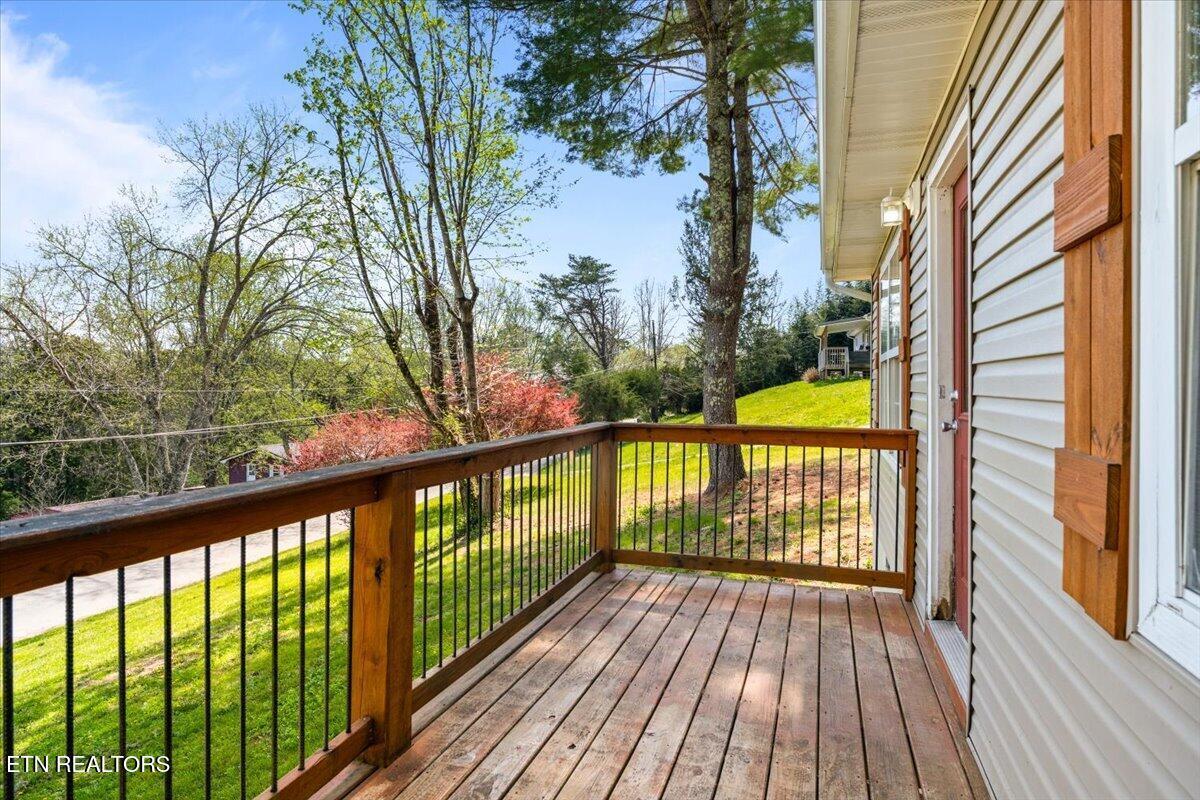Image 3: 03-257 Gamble Ln