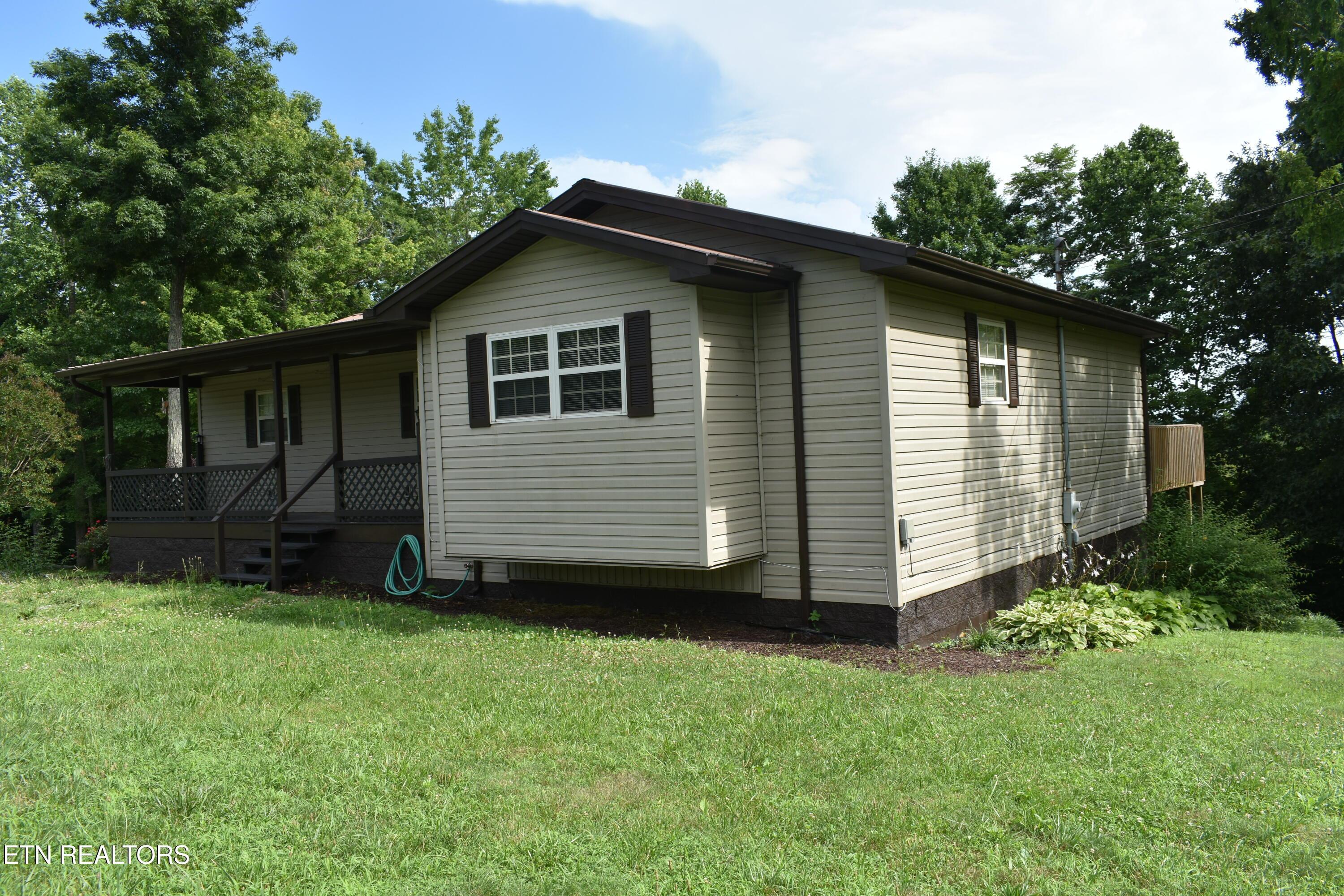 Image 3: DSC_4400