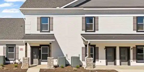 4411 Legends Way