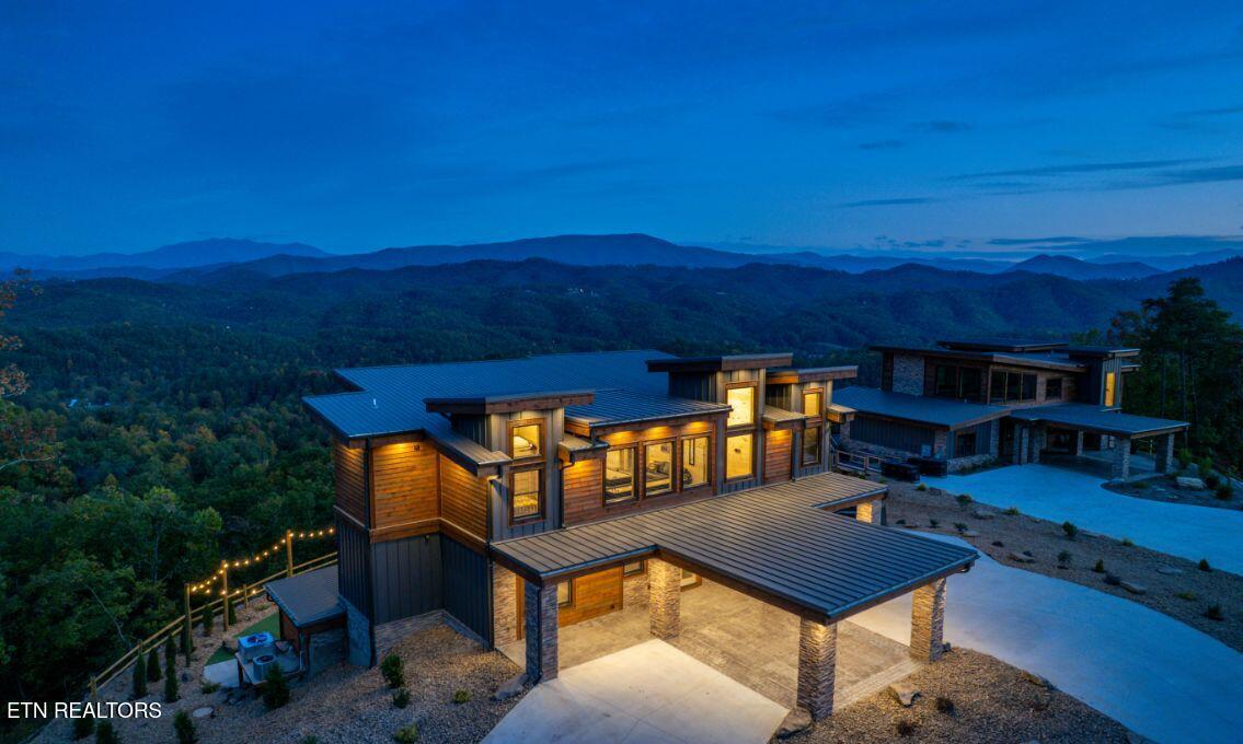 Image 4: 01EFB651-4EEE-46C4-B0D5-706E68F5F2F9