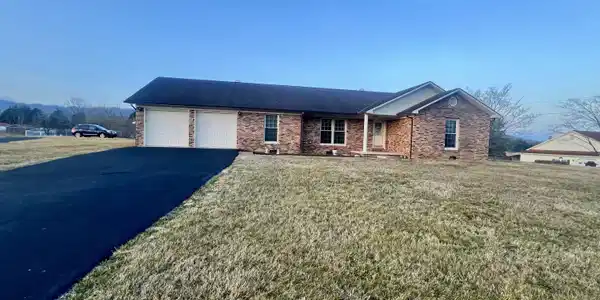 2770 Highway 63