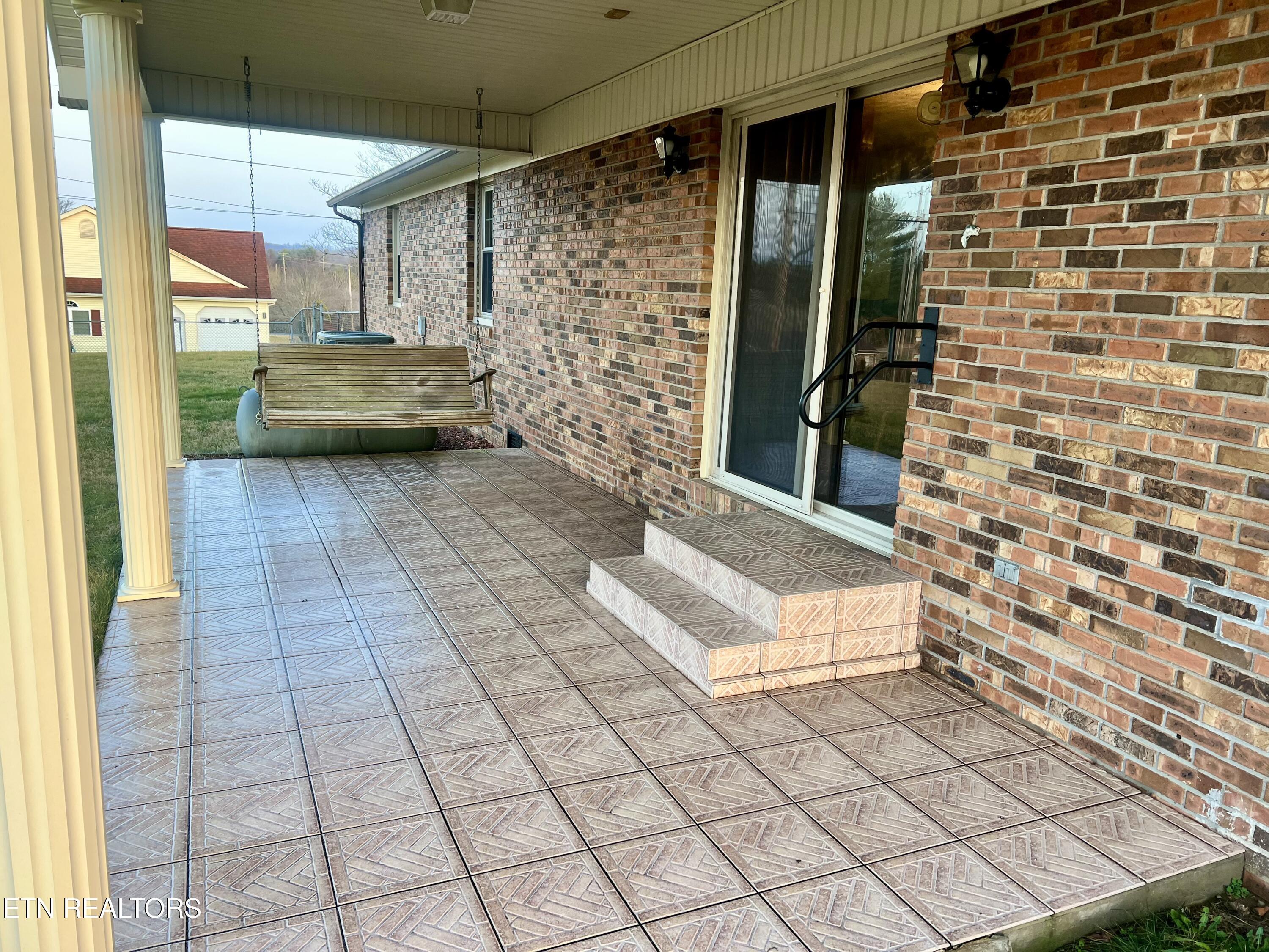 Image 4: Backporch