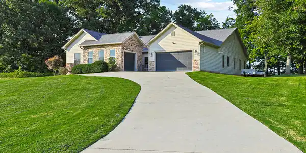 2005 River Mist Circle
