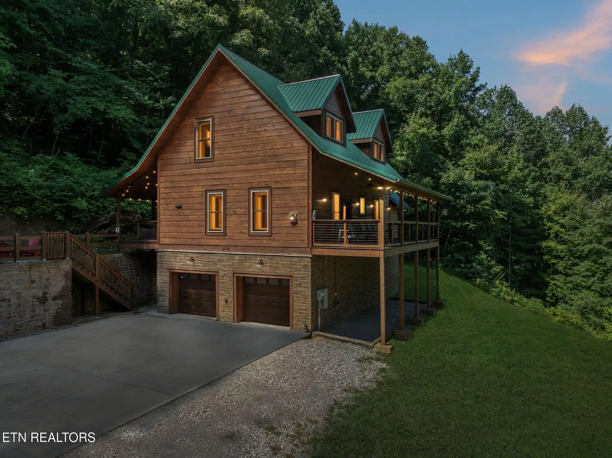 Image 1: Cabin